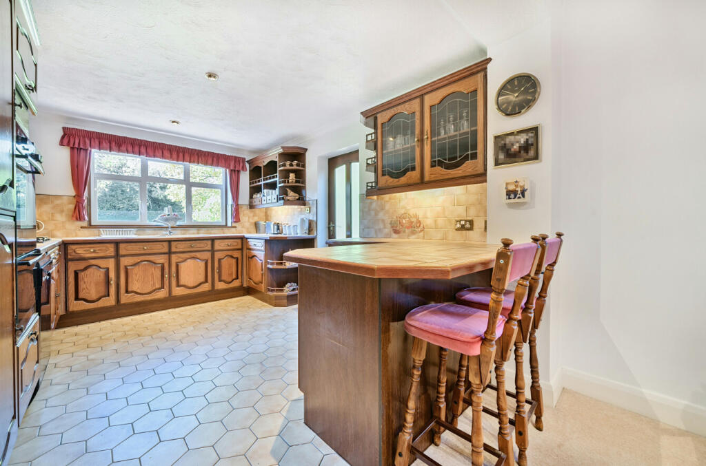 Additional image 7 of Marlings Park Avenue, Chislehurst, BR7