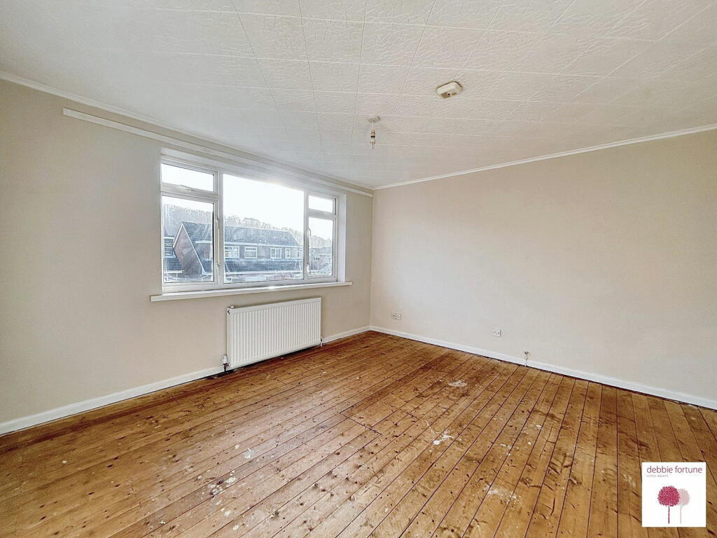 Additional image 3 of Manor Farm Crescent, Weston-super-Mare