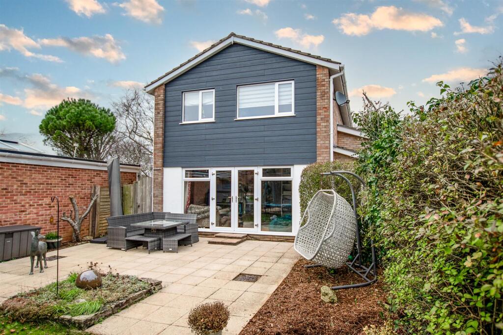 Witney Close, Saltford, Bristol