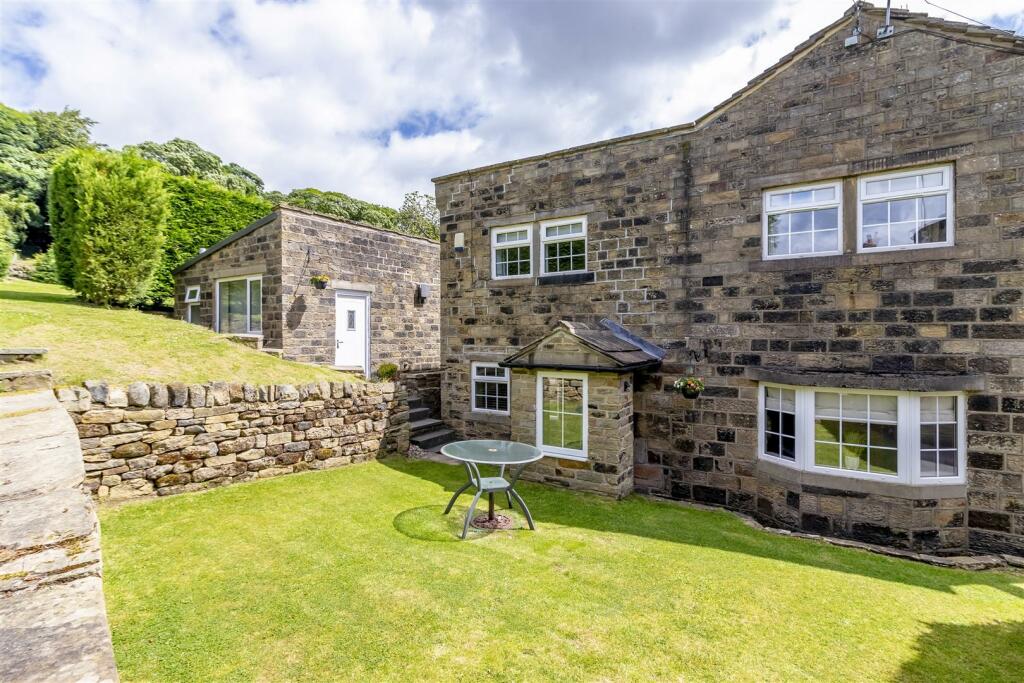 Additional image 46 of 2 and 3 Crowther Fold, Harden, Bingley