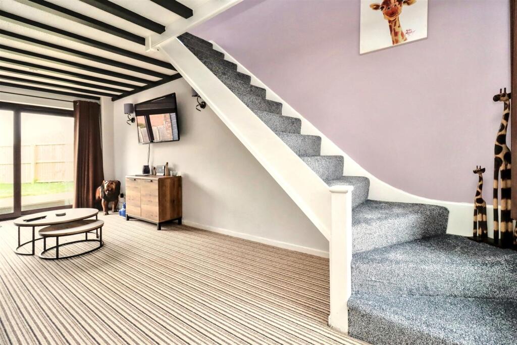 Additional image 3 of Popular cul de sac location in Clevedon