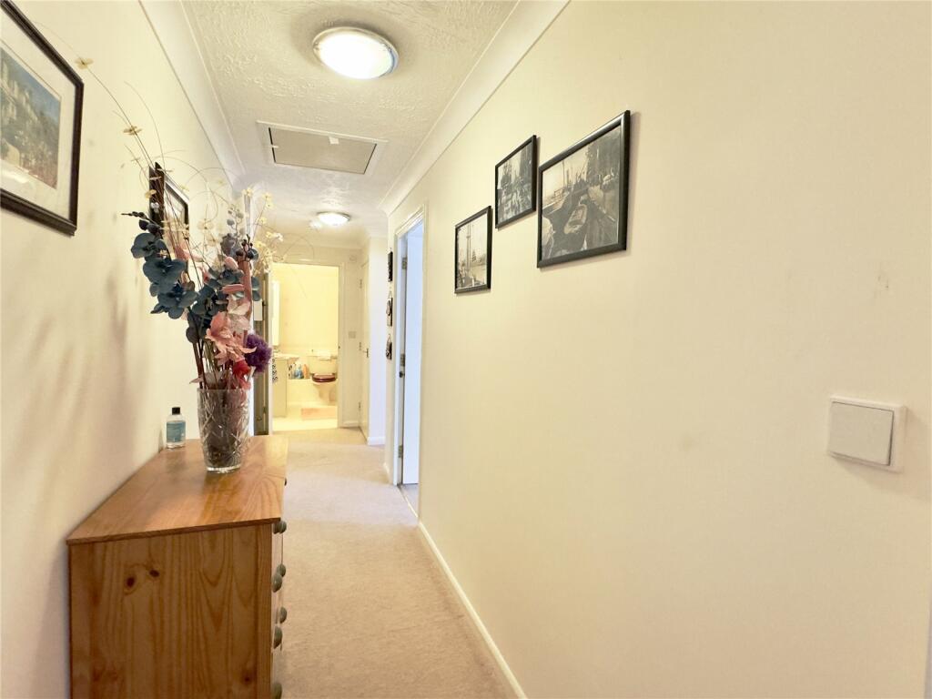 Additional image 8 of Oakleigh Close, Swanley, Kent, BR8