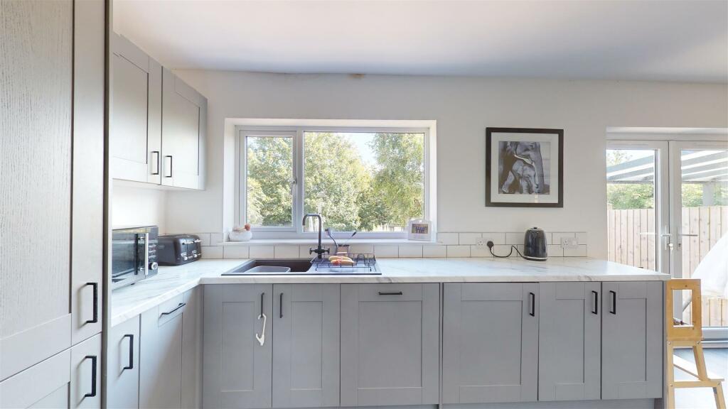 Additional image 9 of Woodleigh Gardens, Whitchurch, Bristol