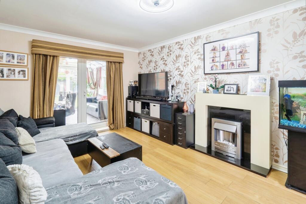 Additional image 3 of Fern View, Gomersal, Cleckheaton, West Yorkshire