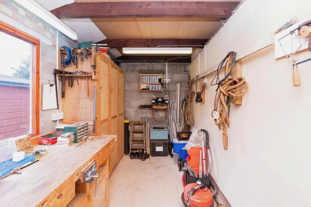 Additional image 15 of Kilnhurst Close, Longwell Green, Bristol