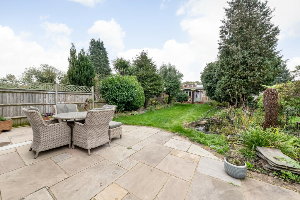 Additional image 11 of Upper Elmers End Road,  Beckenham, BR3