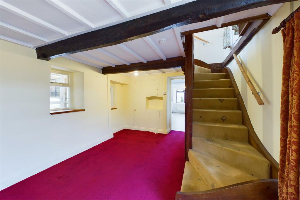 Additional image 23 of DETACHED | BASIC UPDATING | STOKE LODGE