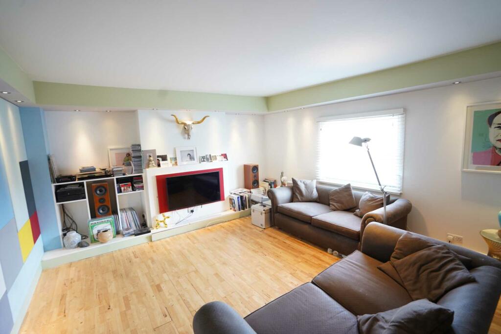 Additional image 3 of Southover High Street, Lewes