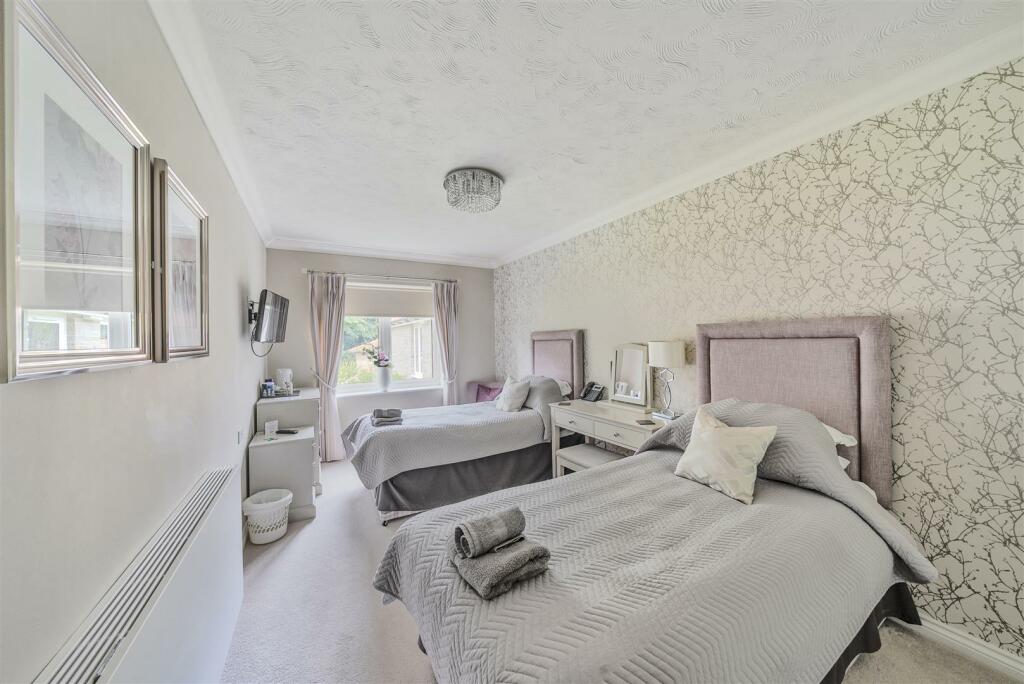 Additional image 13 of Alexandra Lodge, Thornbury, Bristol