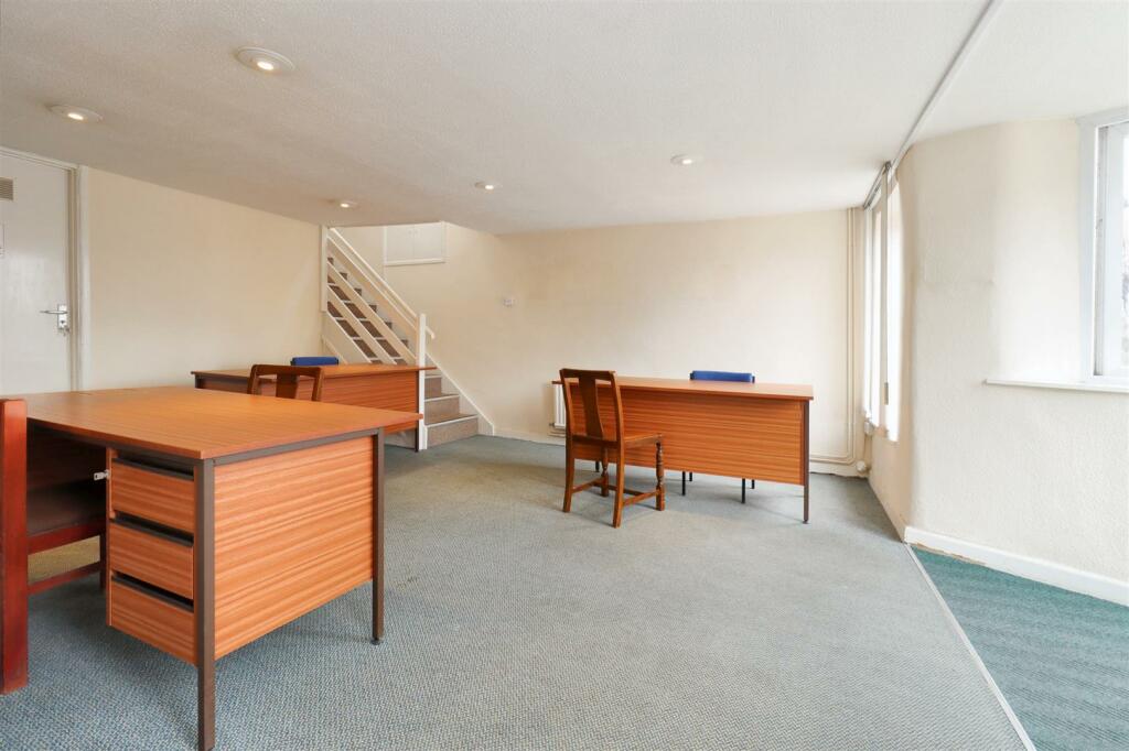 Additional image 13 of High Street offices in Yatton