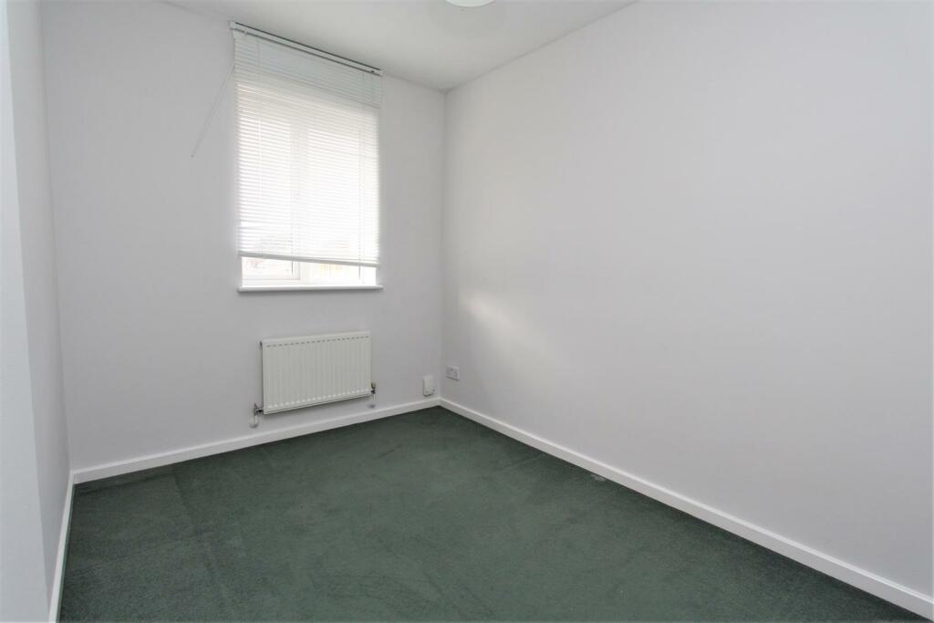 Additional image 6 of 14 Pinnell Grove, Emersons Green, Bristol