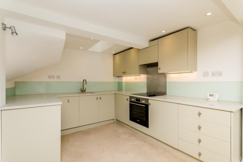 Additional image 2 of 196 High Street, Lewes, East Sussex, BN7