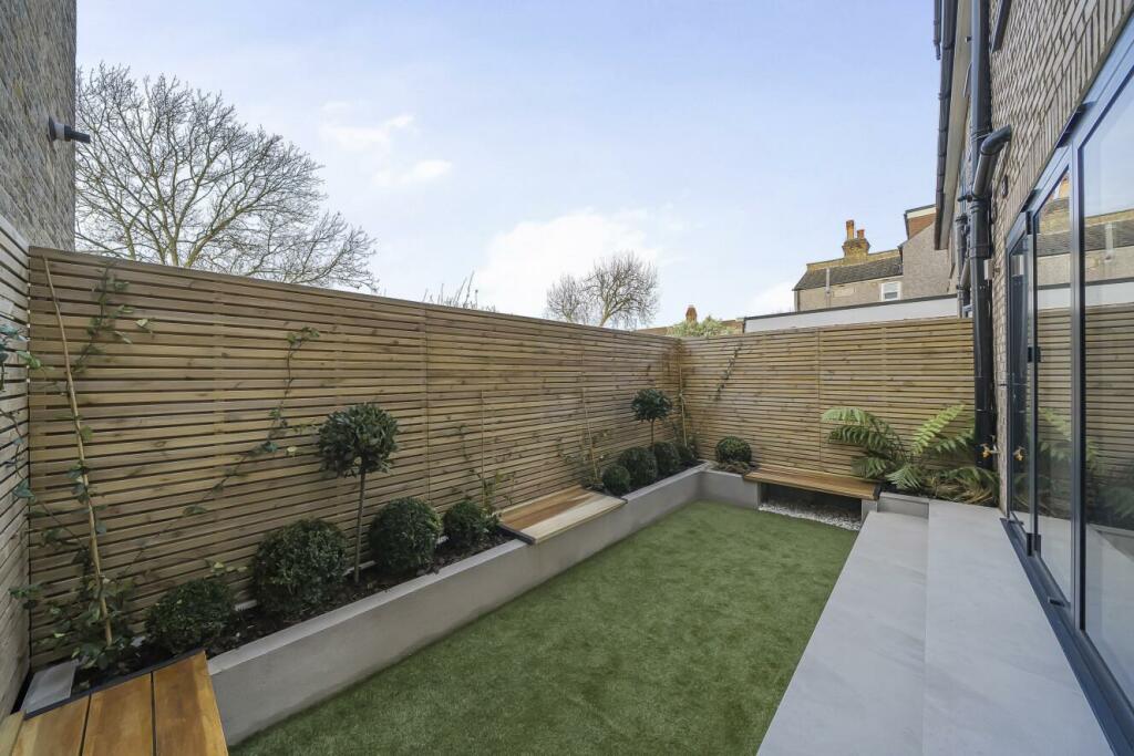 Additional image 15 of Birkbeck Road, Beckenham