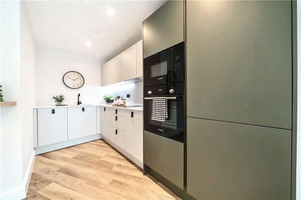 Additional image 14 of Tweedy Road, Bromley