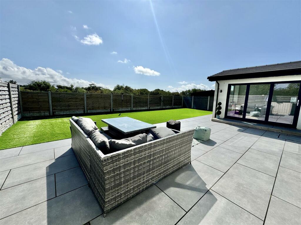 Additional image 30 of The Woodlands, Seaton