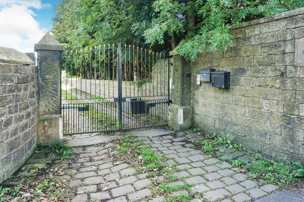 Additional image 26 of Haworth Road, Cullingworth, Bradford, BD13