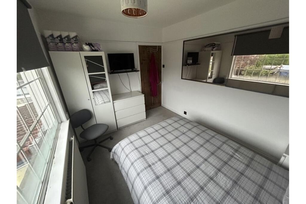 Additional image 17 of West Park Road, Bristol, BS16