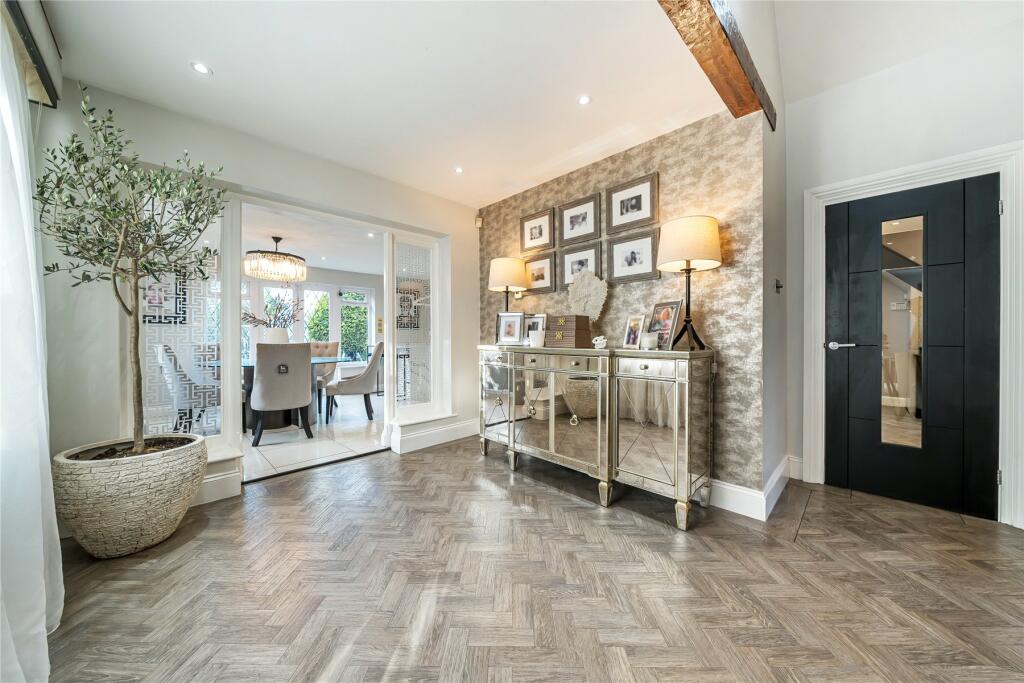 Additional image 9 of Hollydale Drive, Bromley