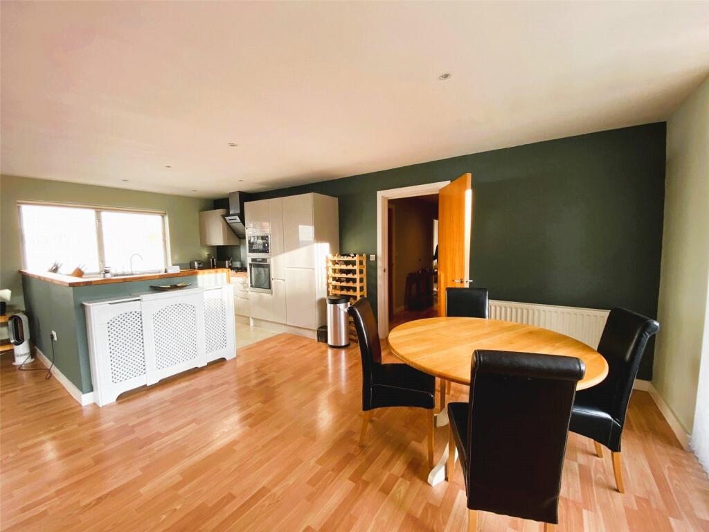 Additional image 3 of Golden Lion Court, Redcliff Street, Bristol, BS1