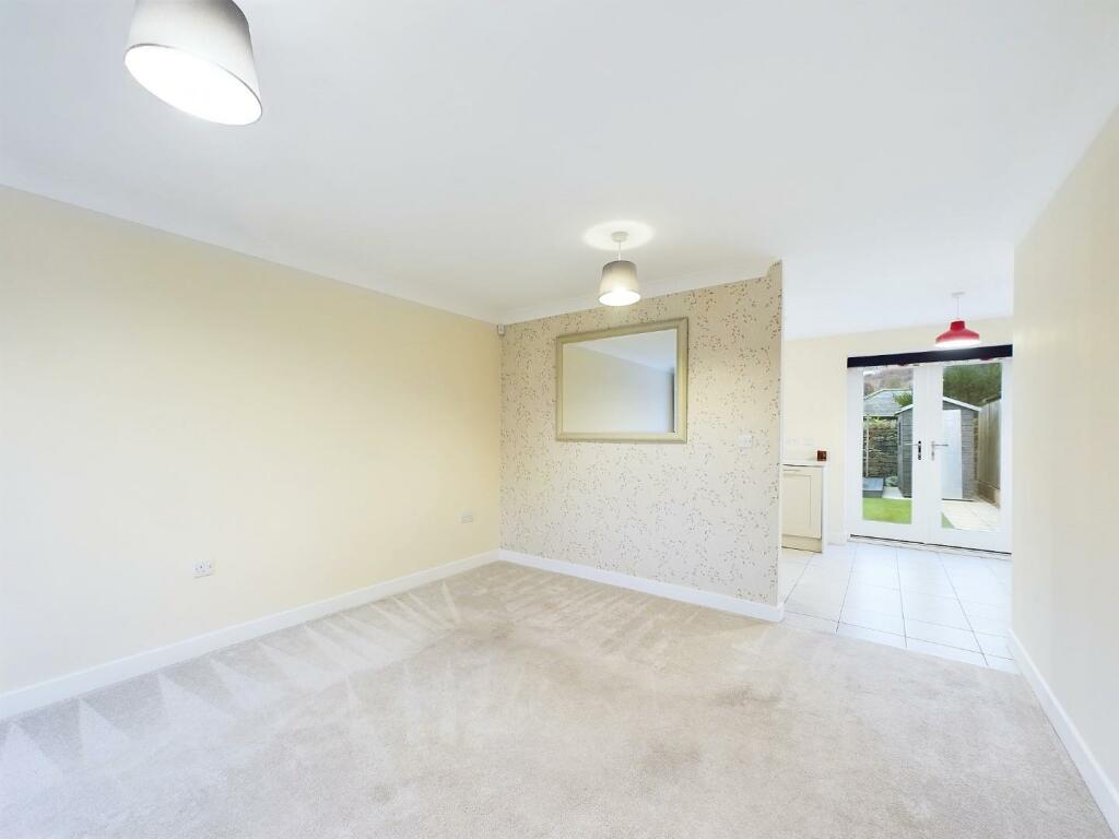 Additional image 15 of Micklethwaite Landings, Bingley