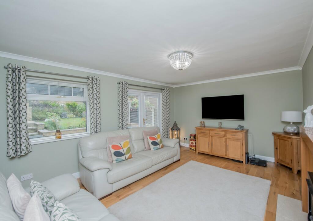 Additional image 9 of Bradford Road, Cleckheaton, BD19
