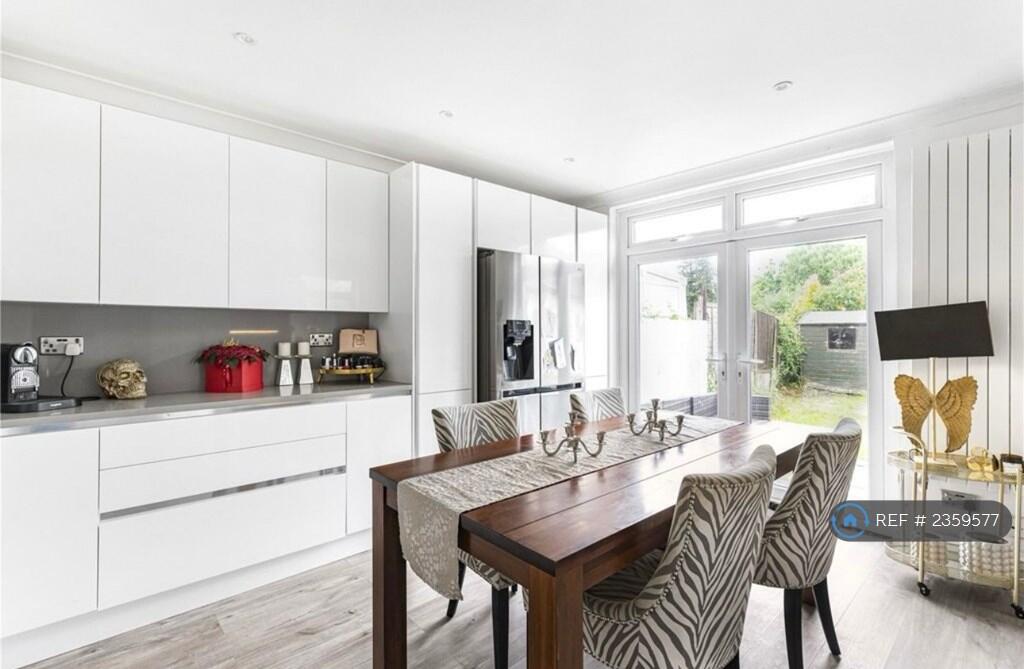 Additional image 11 of Constance Crescent, Bromley Kent., BR2