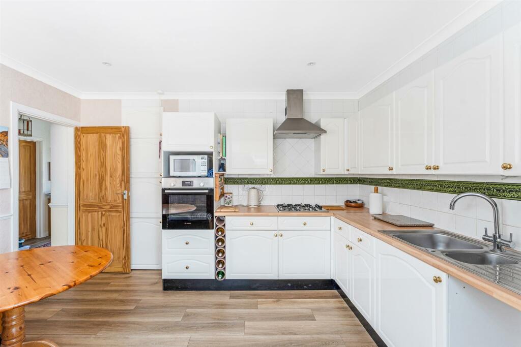 Additional image 6 of Orchard Road, Hutton - IDEAL VILLAGE LOCATION