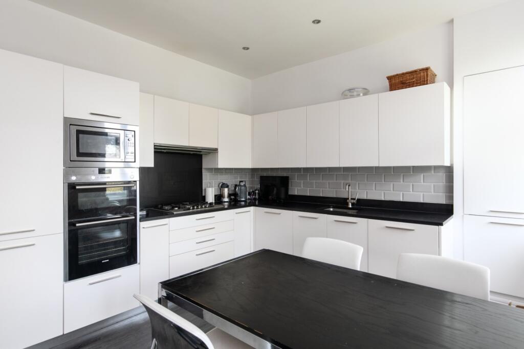 Additional image 11 of Newton Park Place, Chislehurst, BR7