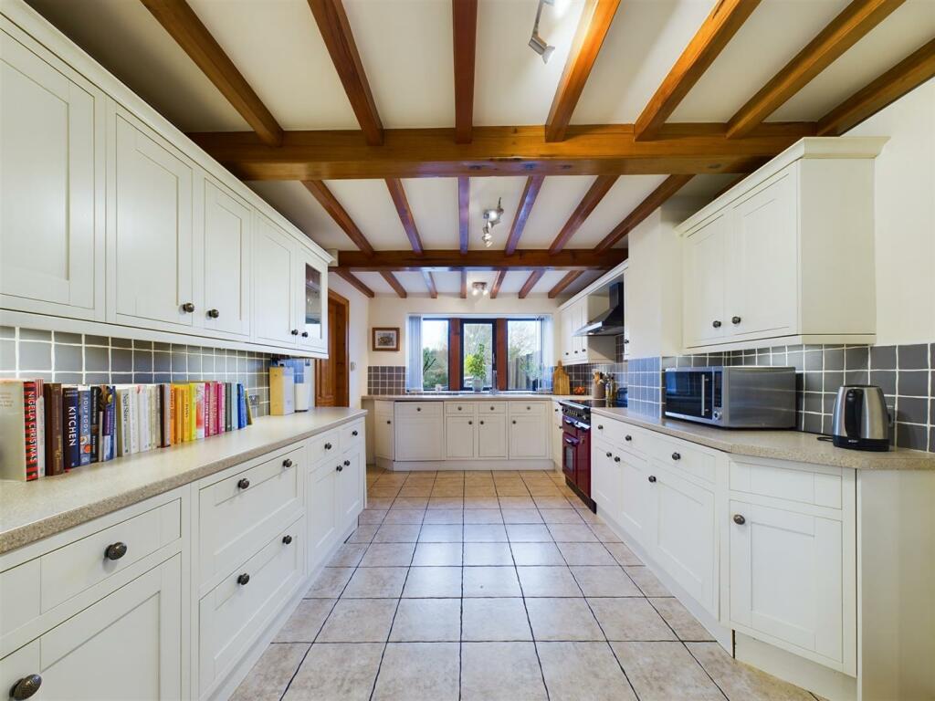 Additional image 13 of Lane Bottom Barn, Trough Lane, Denholme, Bradford, BD13 4NB