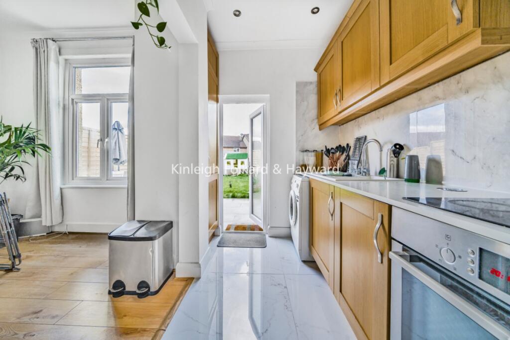 Additional image 10 of Blandford Road Beckenham BR3