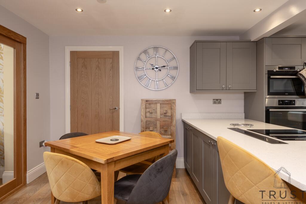 Additional image 7 of Manor Park Gardens, Gomersal BD19 4BA