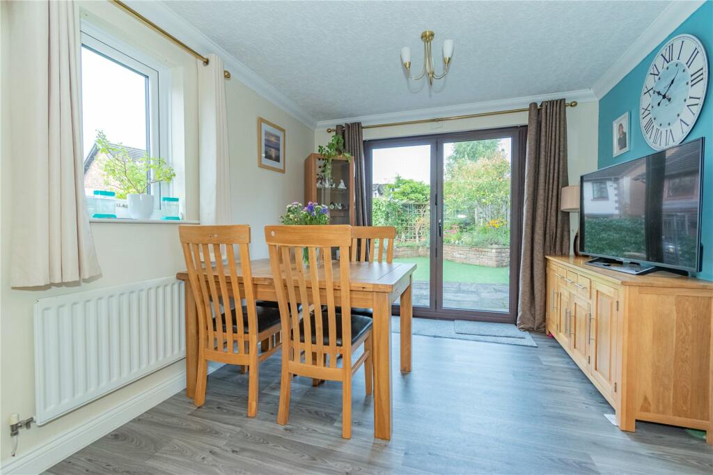 Additional image 10 of 28 Cypress Way, Penrith