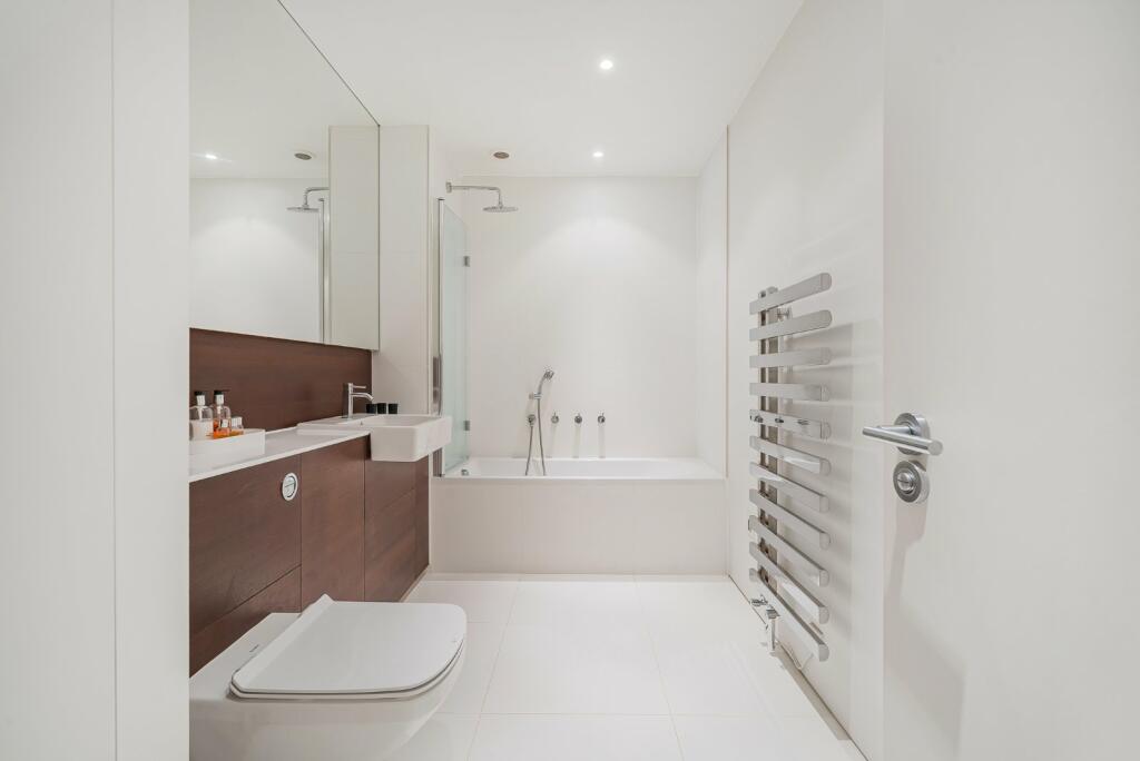Additional image 18 of Hawthorne Road, Bromley, BR1