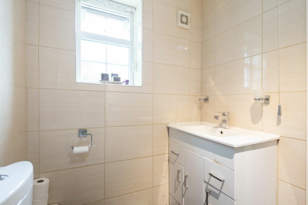 Additional image 19 of Grange Park Drive, Bingley, BD16 1NJ