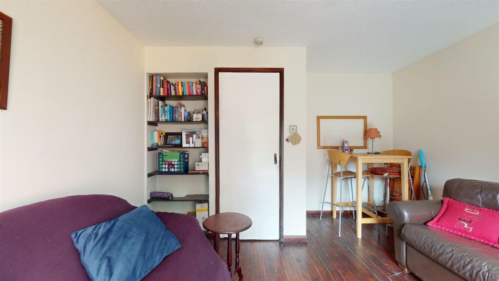 Additional image 7 of New Walls, Totterdown