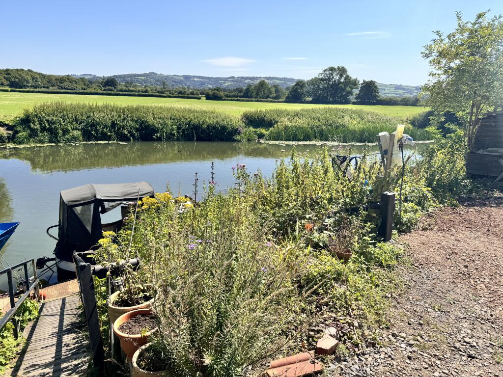 Additional image 8 of Mooring 11, Phoenix Marine, Broadmead Lane, Keynsham BS31 1ST