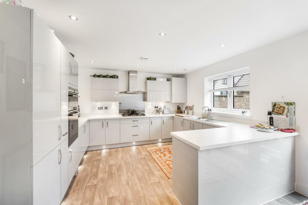 Additional image 5 of Wentwood Drive, Bleadon Hill - Stunning Home!