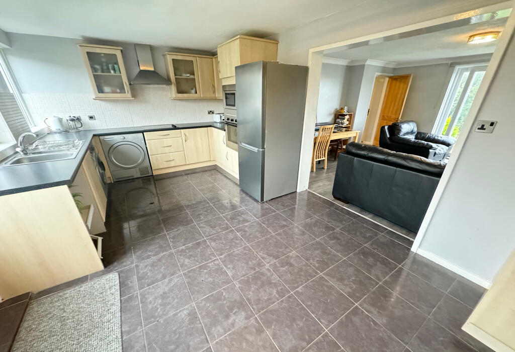 Additional image 4 of Coniston Grove, Baildon, Shipley, West Yorkshire