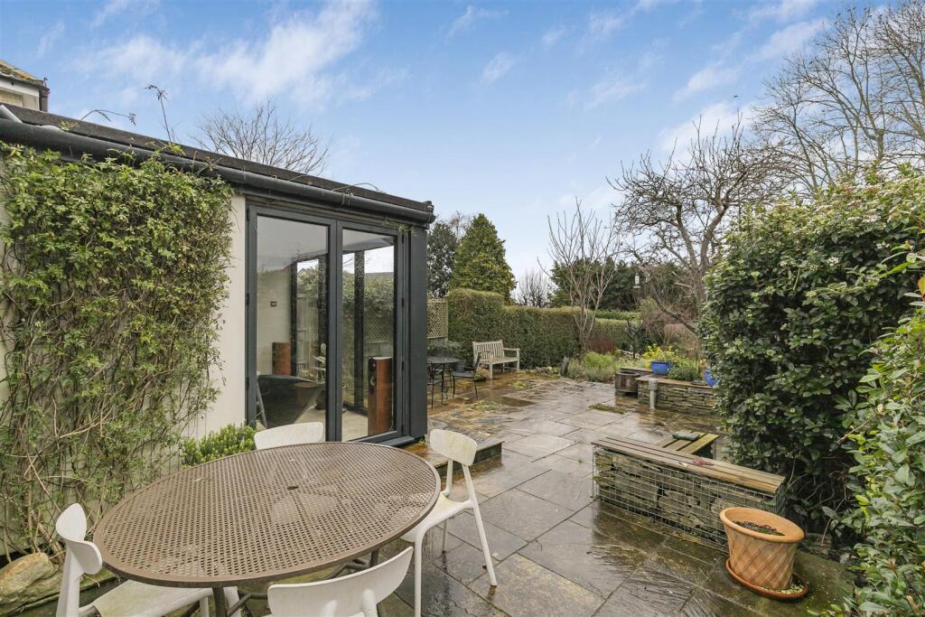 Additional image 21 of Park Road, Keynsham, Bristol