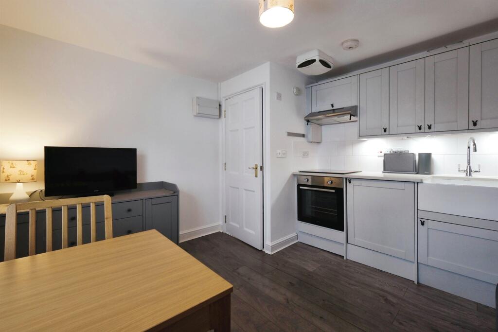 Additional image 10 of High Street, Lewes