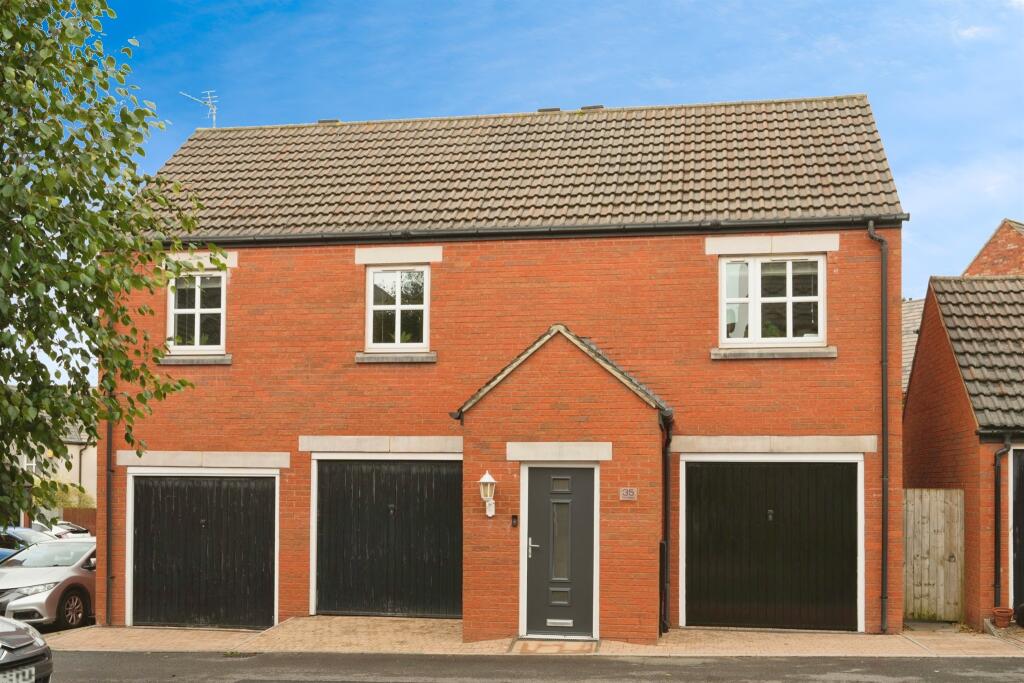 Star Avenue, Stoke Gifford, Bristol