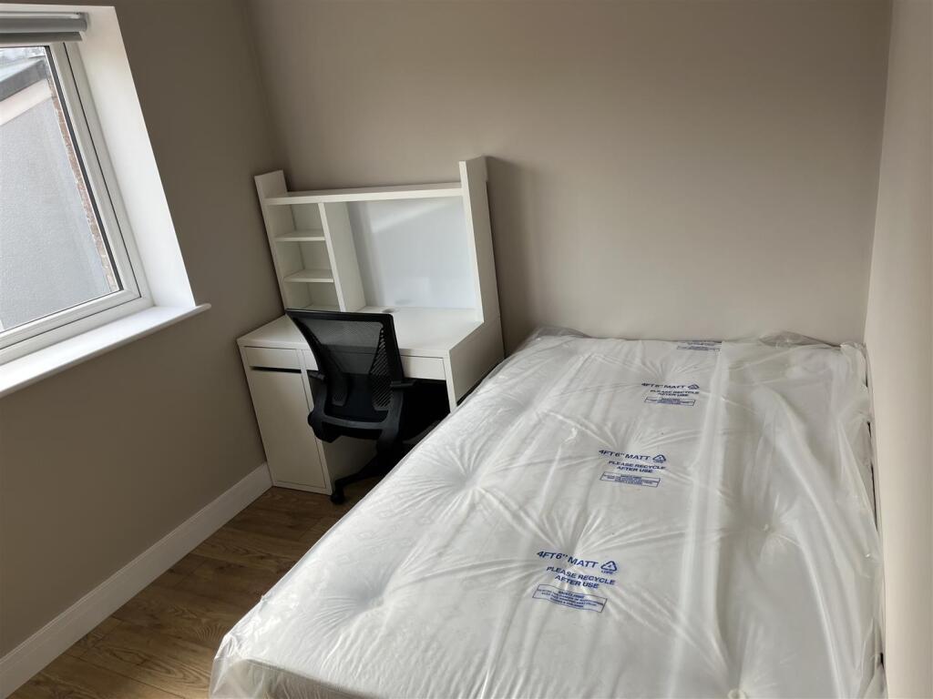 Additional image 4 of Gloucester Road, Patchway