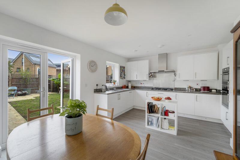 Additional image 23 of Bowen Road, Locking Parklands - FAB TOWN HOUSE