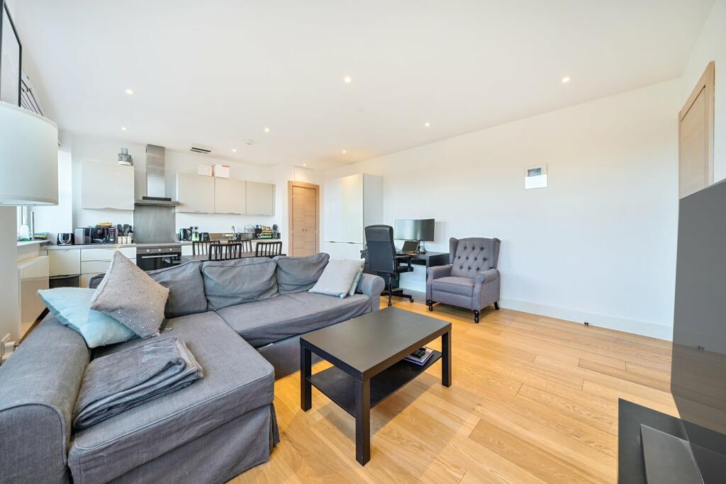 Additional image 7 of Croydon Road, Beckenham, BR3