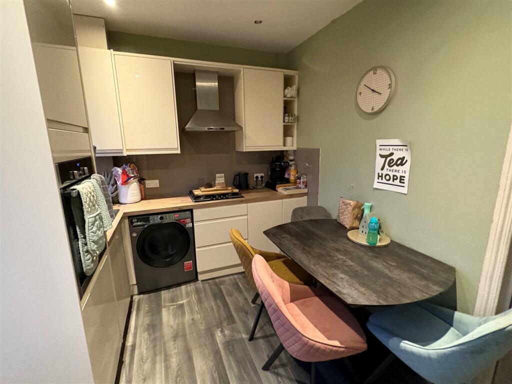 Additional image 7 of Cleckheaton Road, Low Moor, Bradford