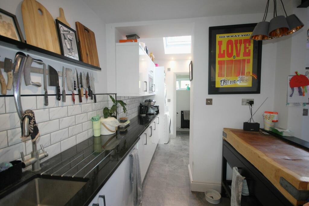 Additional image 8 of Lloyds Way, Beckenham, BR3