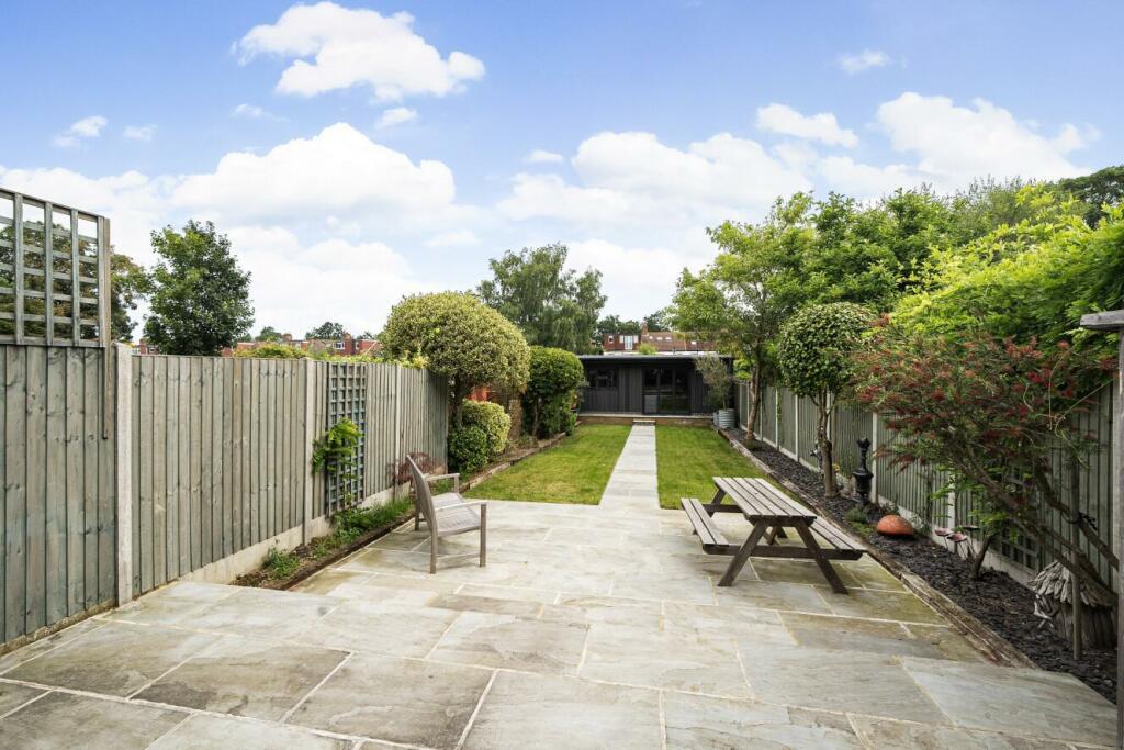 Additional image 15 of Eden Way, Beckenham