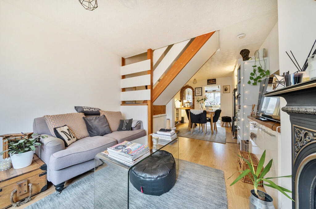 Additional image 5 of Henry Street, Bromley, BR1