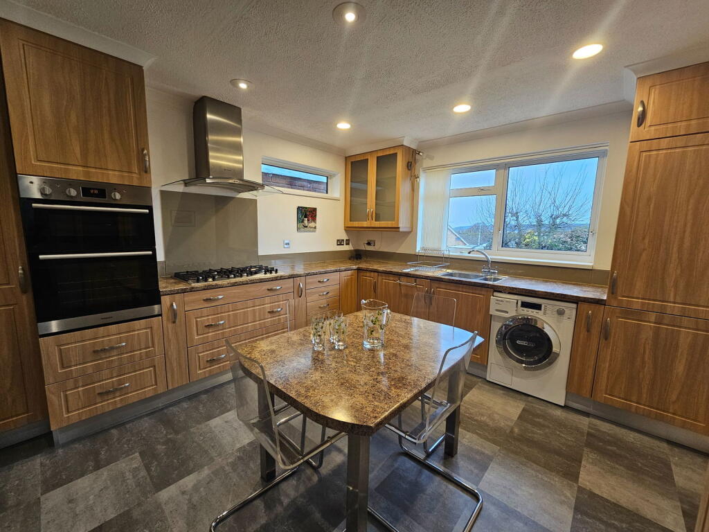 Additional image 4 of Willow Drive, Hutton, Weston-super-mare