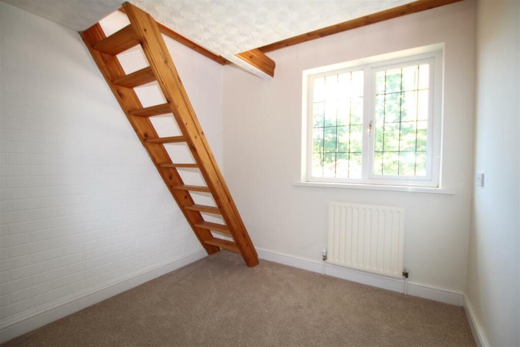 Additional image 19 of Heatherside, Baildon, Shipley